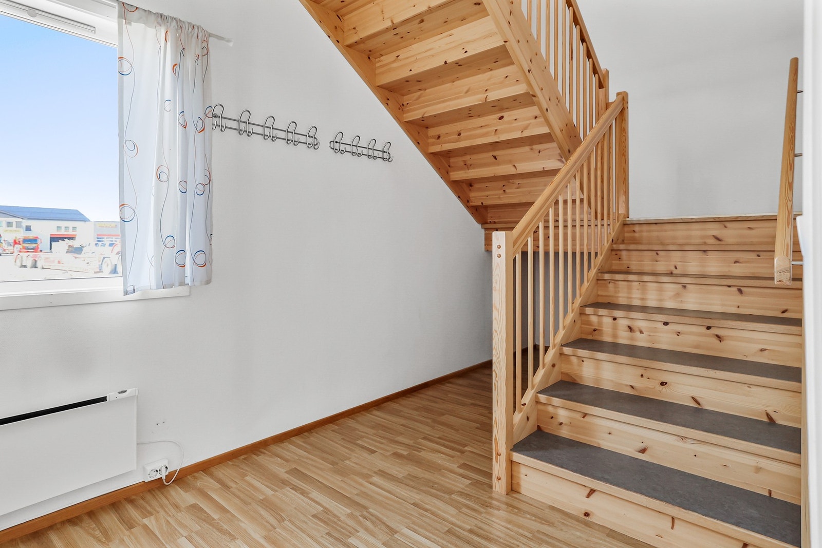 Trapp opp til andre etasje Galleribilde