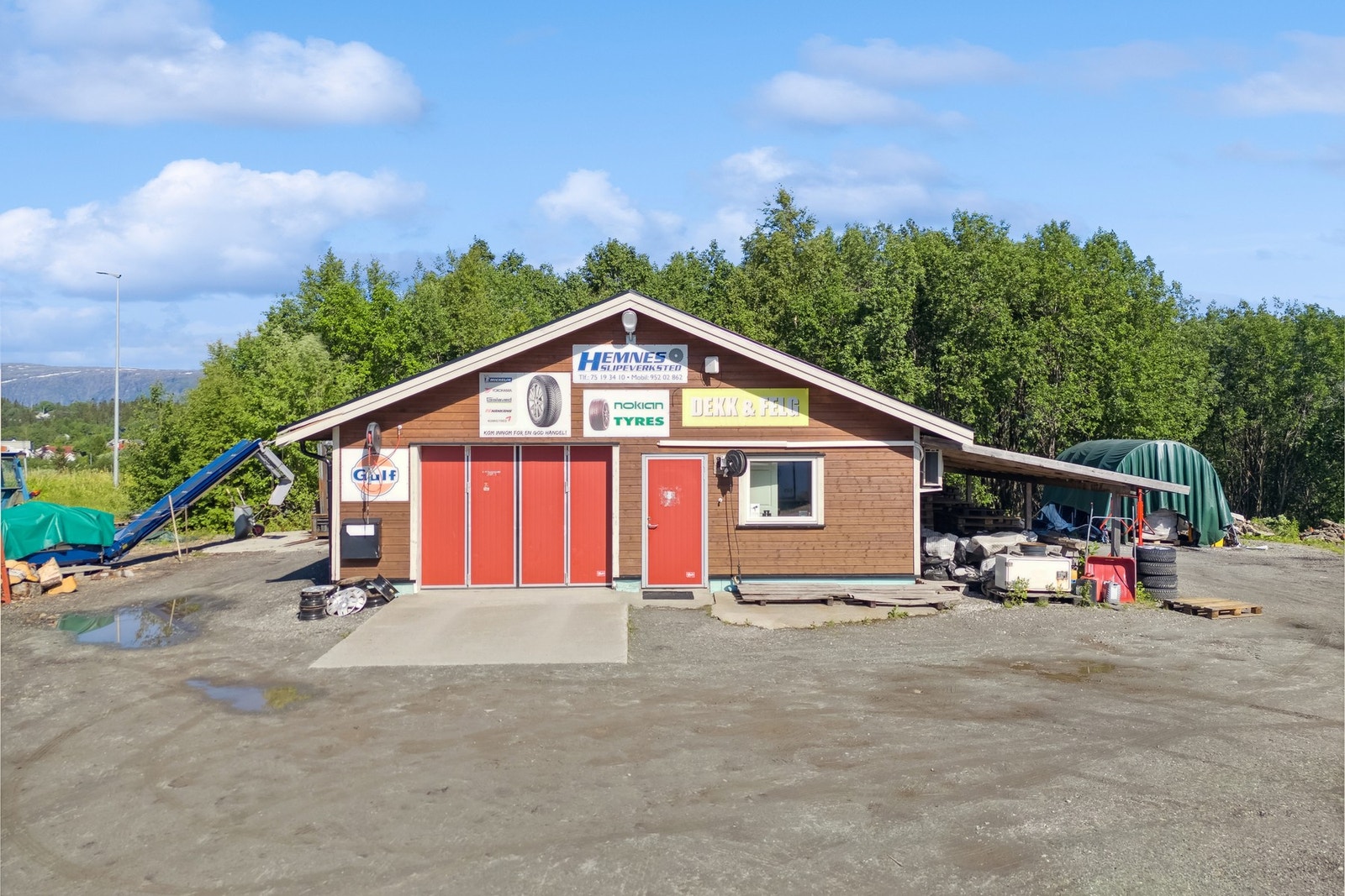 Fasade front Galleribilde