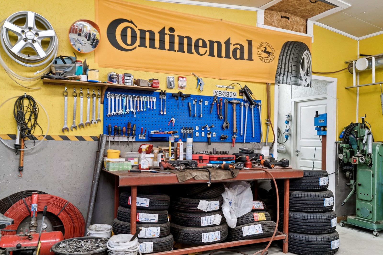 Garasje innvendig Galleribilde