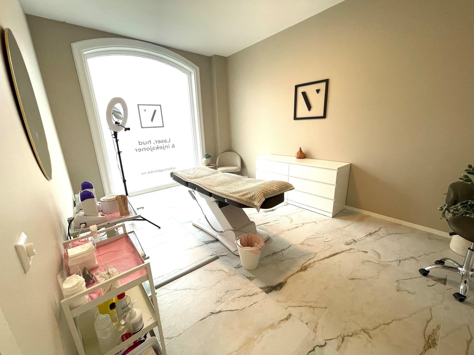 Behandlingsrom. Galleribilde