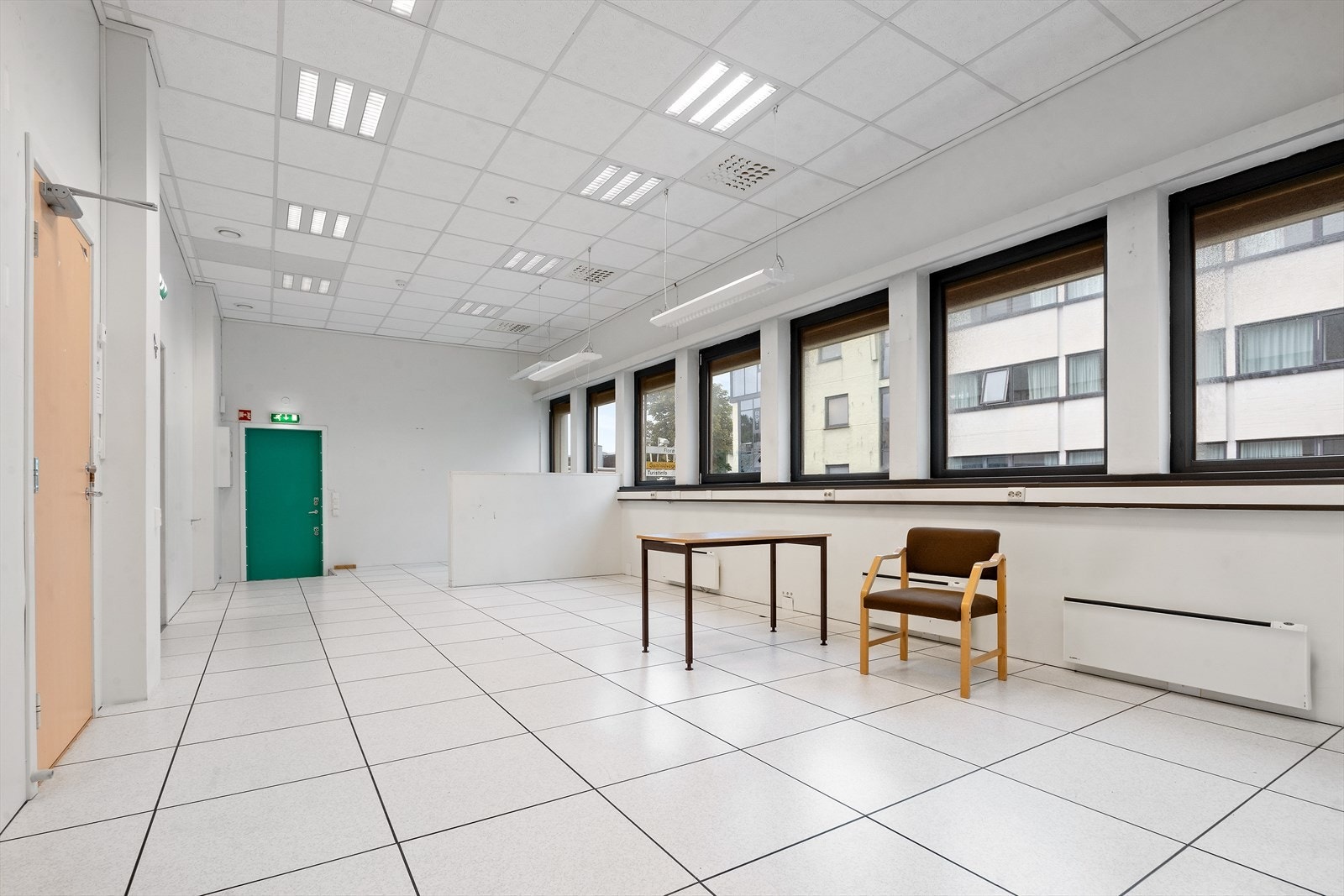 Bygget inneholder bl.a. kontorer og sosialrom Galleribilde