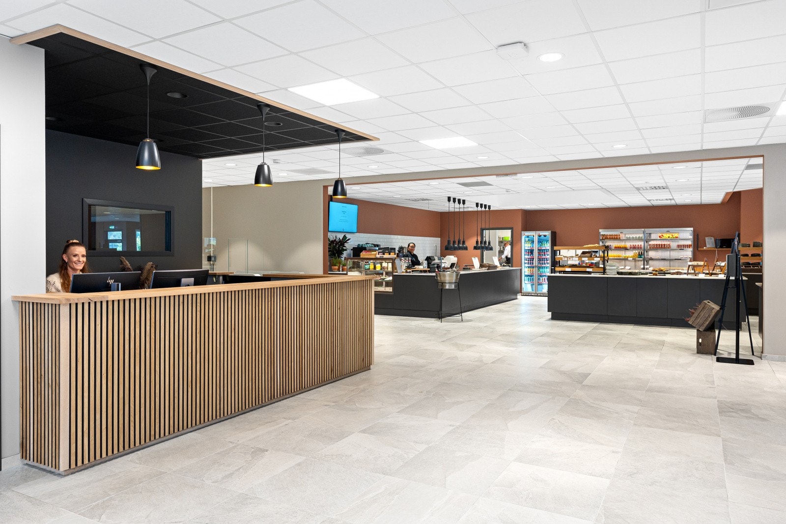 Resepsjonsområdet i Jon Lilletuns vei 1. Galleribilde