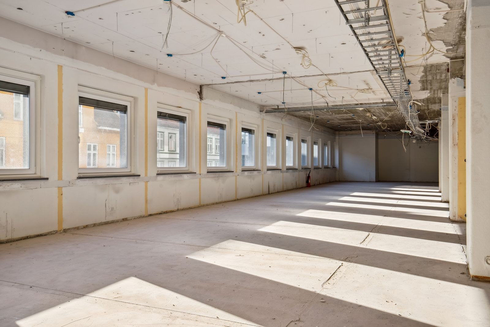 White box i 2. etasje Galleribilde