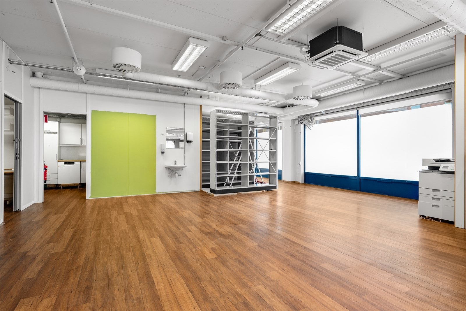 God plass til resepsjon / disk Galleribilde