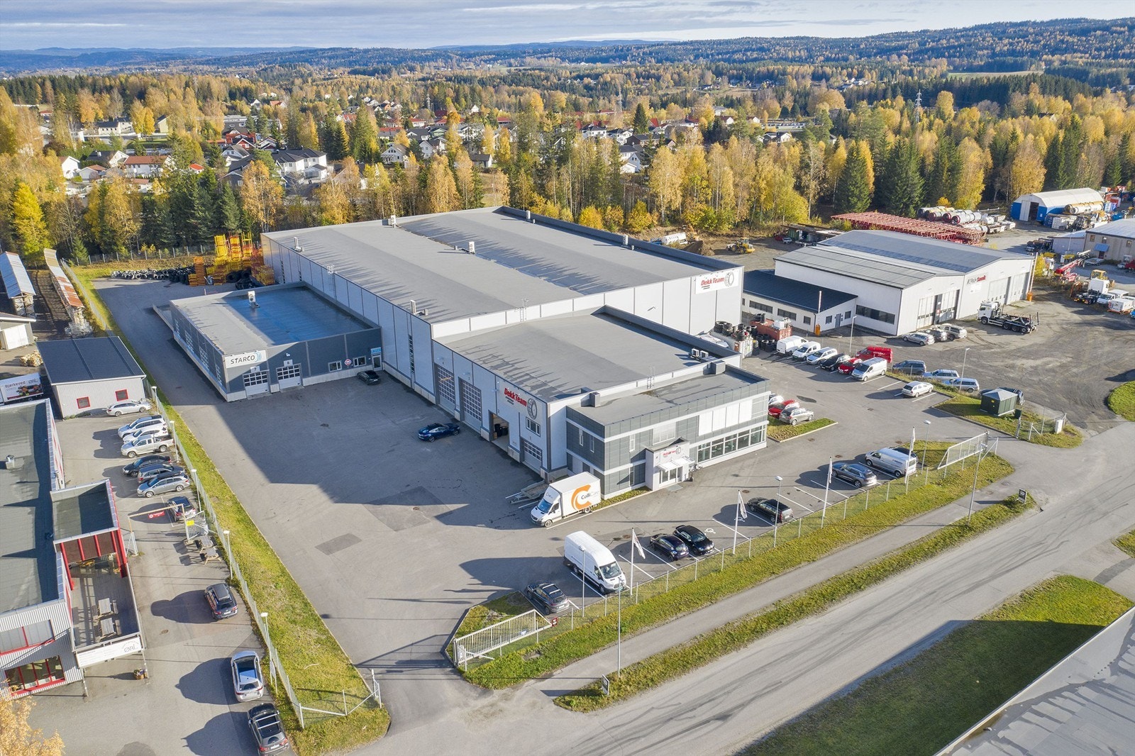 VERKSTED OG LAGEREIENDOM LEIES UT - Bygg ca. 5 504 kvm og tomt ca. 12 139 kvm Galleribilde