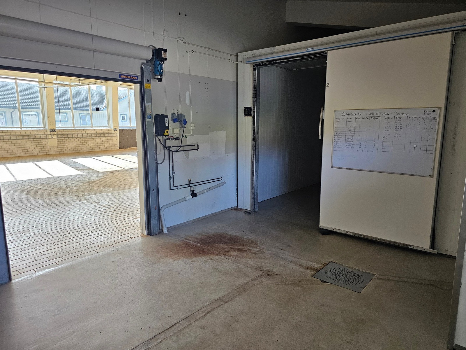 Kjølerom i tilknytting til produksjonshallen. Selgers egne bilder Galleribilde
