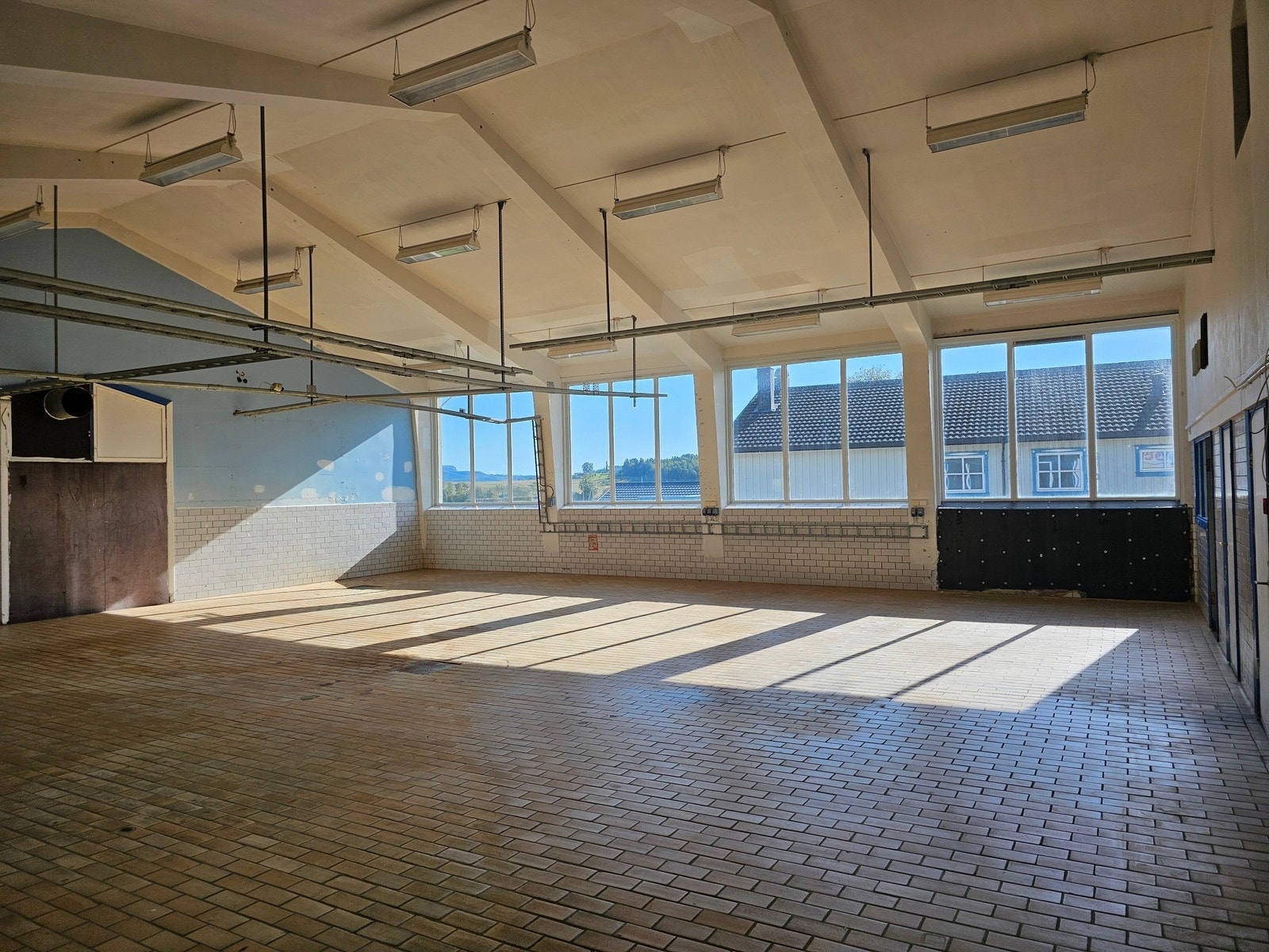 Produksjonshall i 2. etasje på totalt 178 kvm. Selgers egne bilder Galleribilde