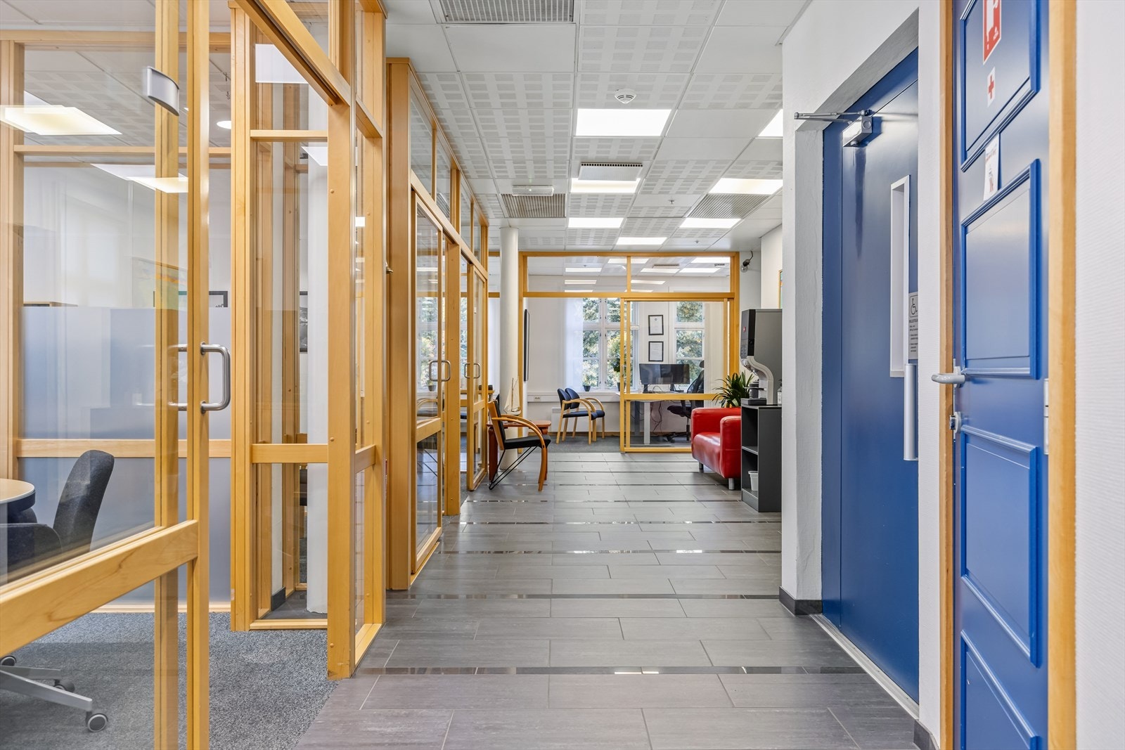 Lokaler 1.etg Galleribilde