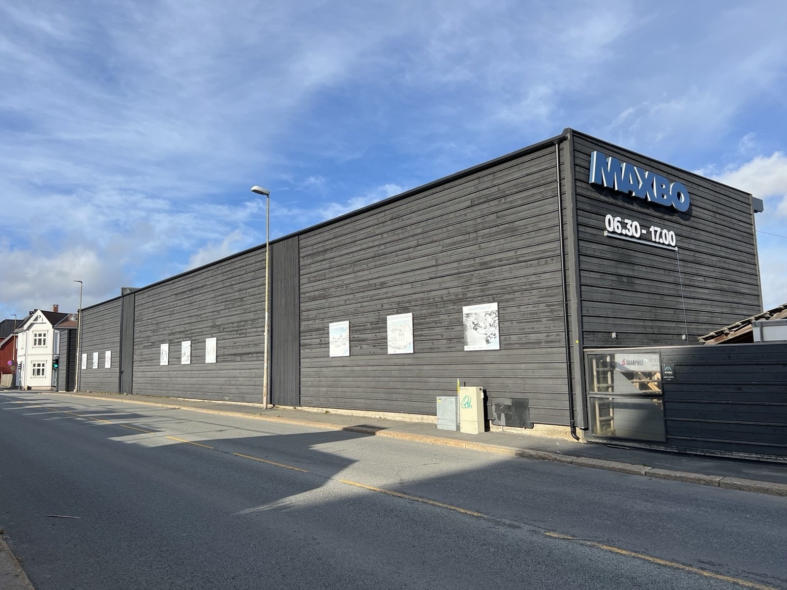 IMG_9890.jpeg Galleribilde