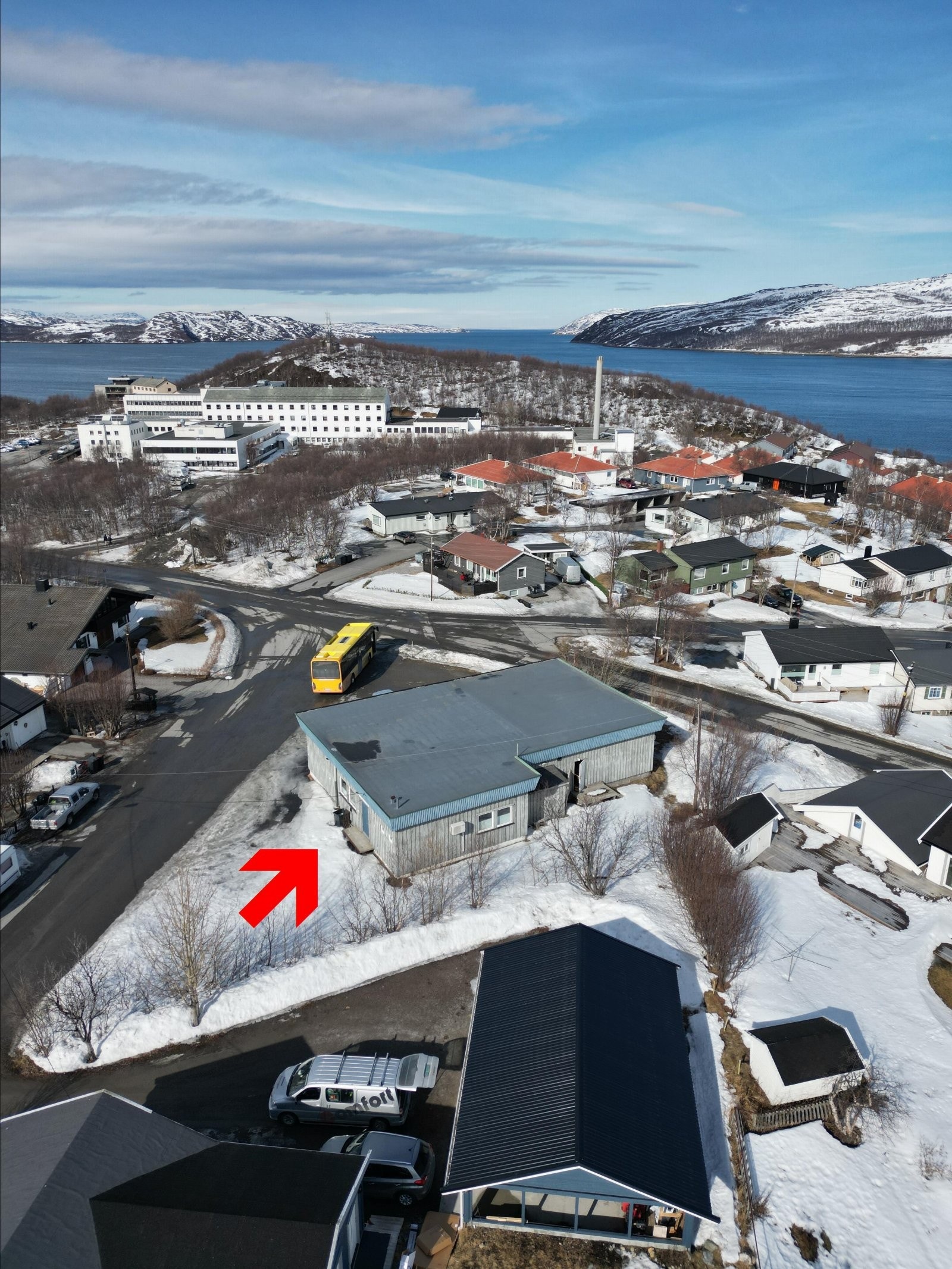 Bygget har en fin plassering i nærheten av Nothing Hill og med busstopp rett utenfor! Galleribilde