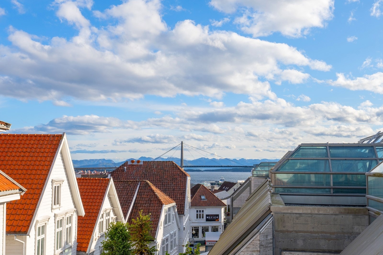 Fin utsikt fra loft. Galleribilde