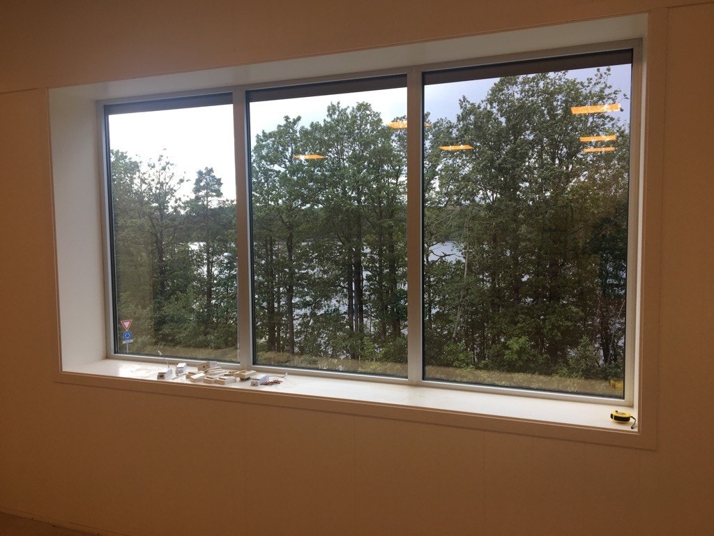 Utsikt over sørsvann Galleribilde