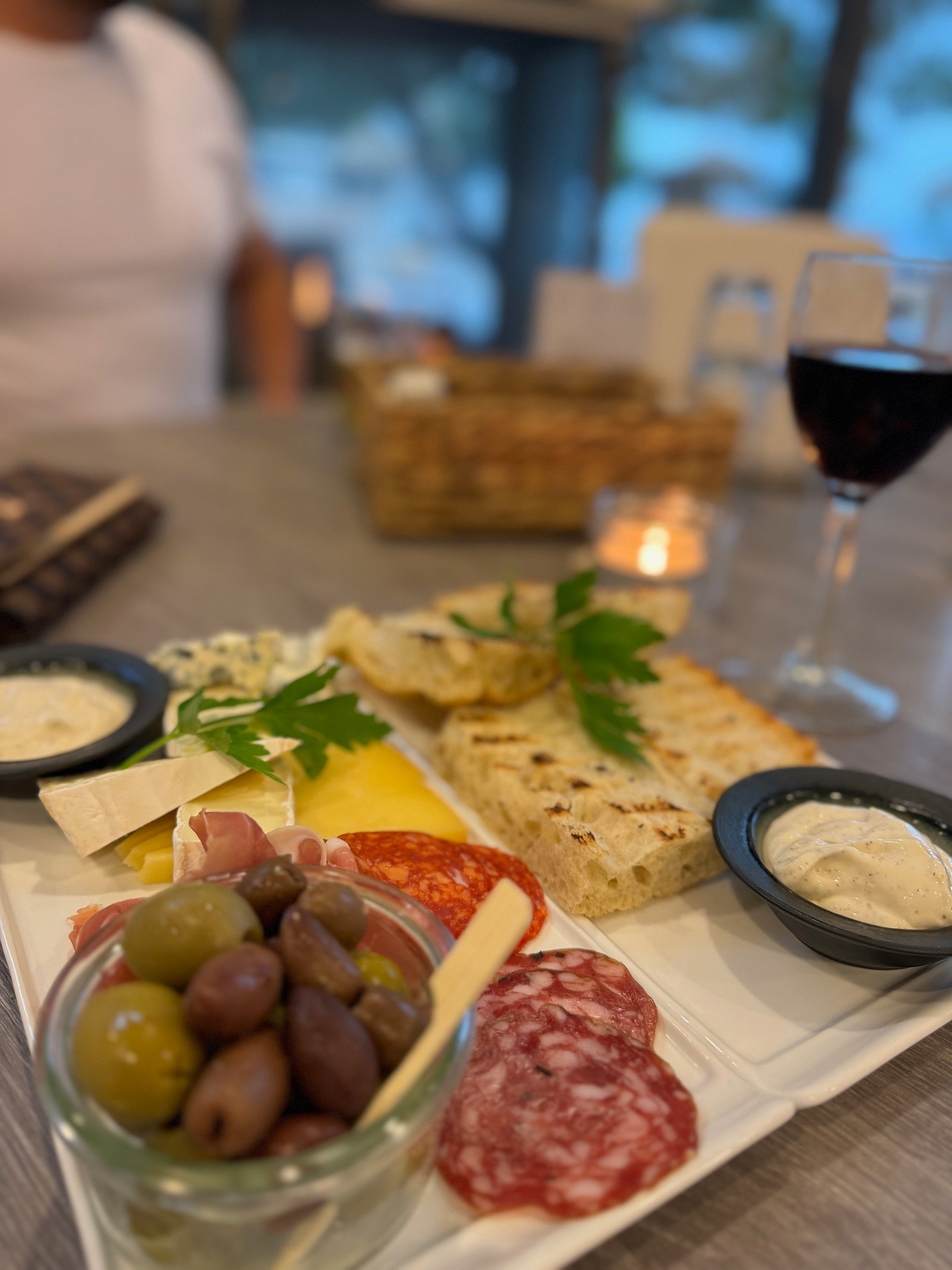 Gode måltider i snack-bar Galleribilde