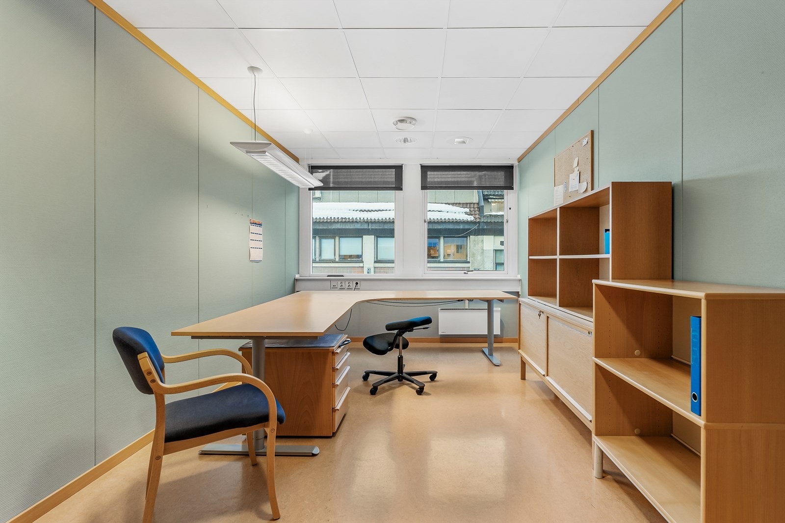 Kontor. Galleribilde