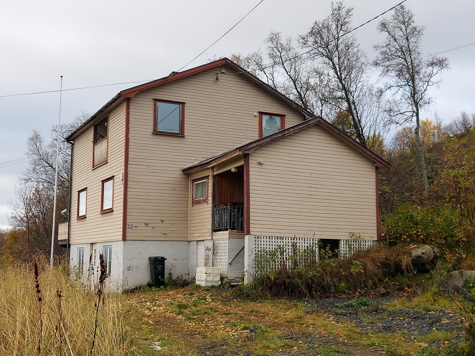 Fasade / inngangsparti mot øst. Galleribilde