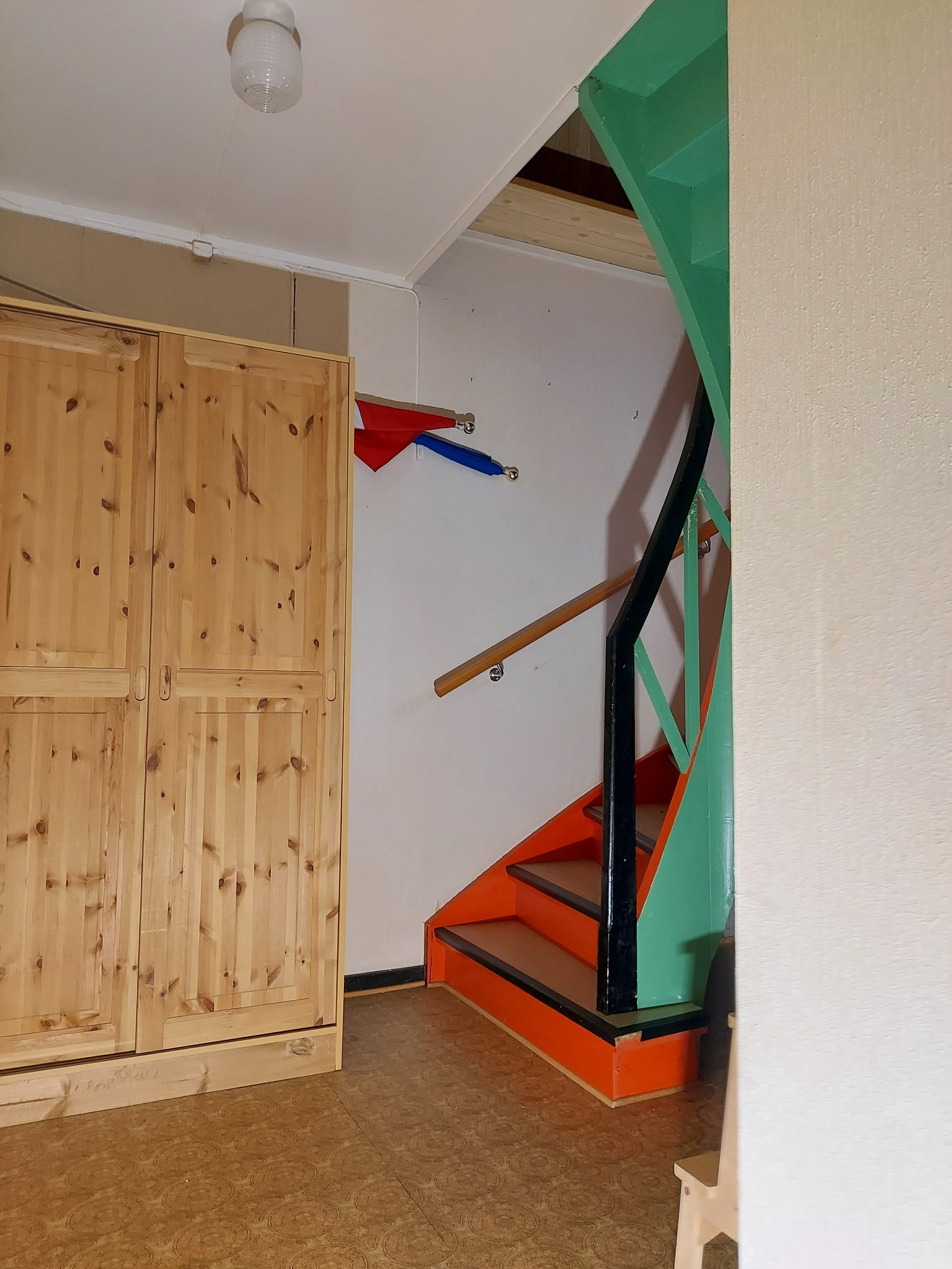 Gang /trapp opp til 2. etg. Galleribilde