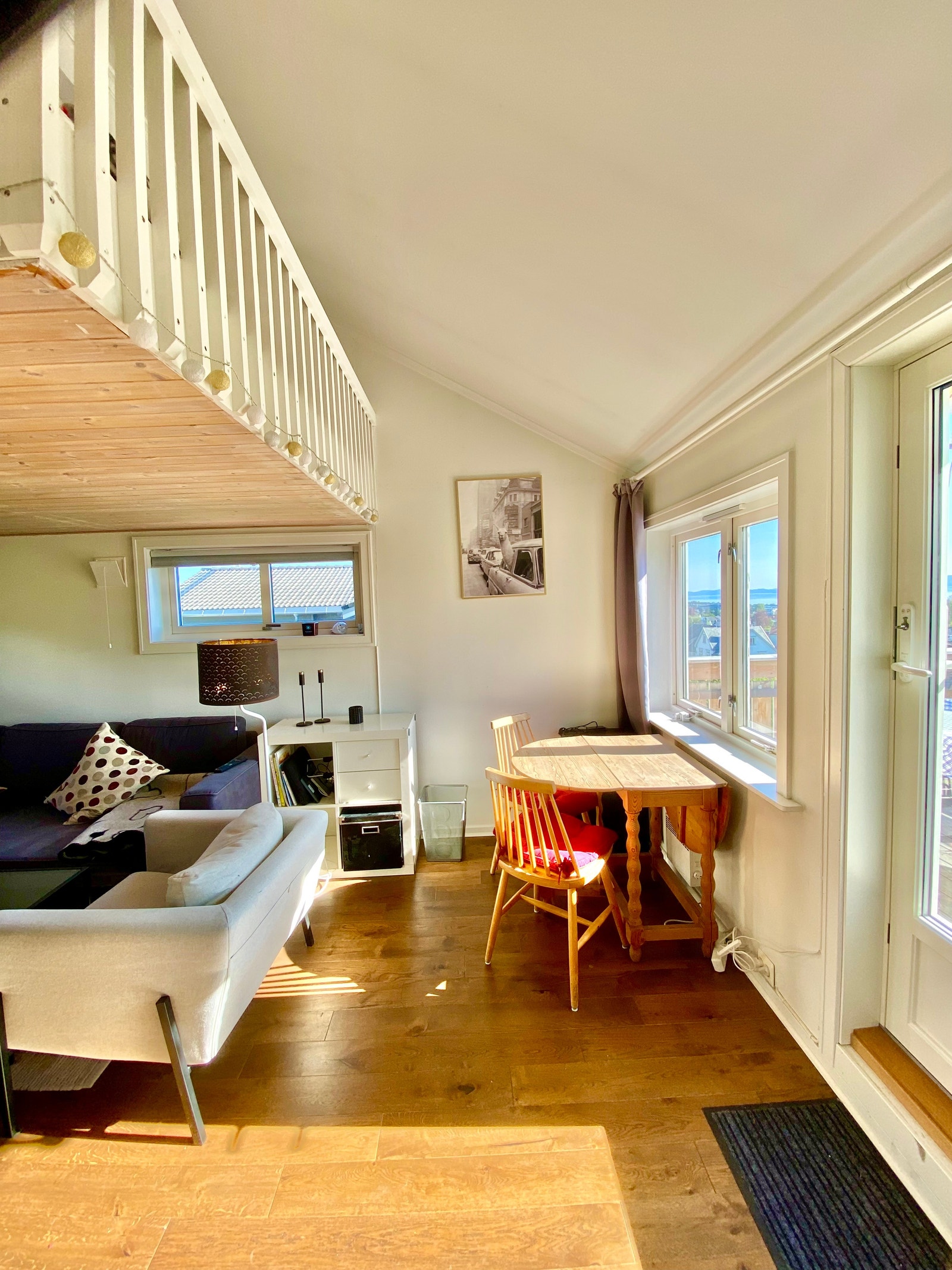 Stue m. hems Galleribilde