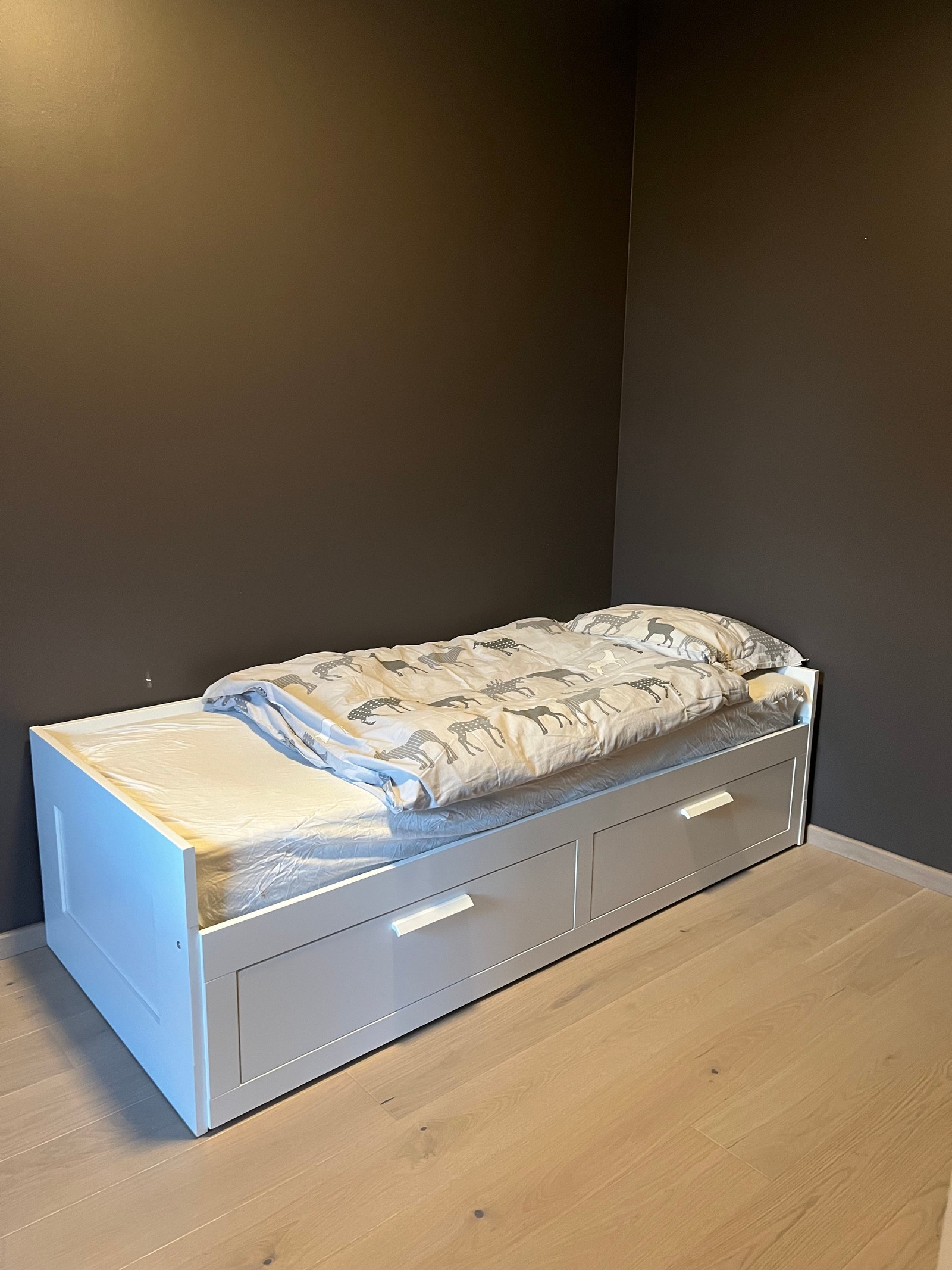 Rom/kontor ved kjøkken. Galleribilde