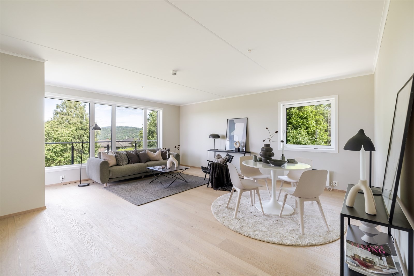 Stue leil 301 - med flott utsikt fra stuen Galleribilde