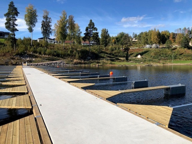 Bredde på båtplassene er 3m senter/senter - Selgers bilde Galleribilde