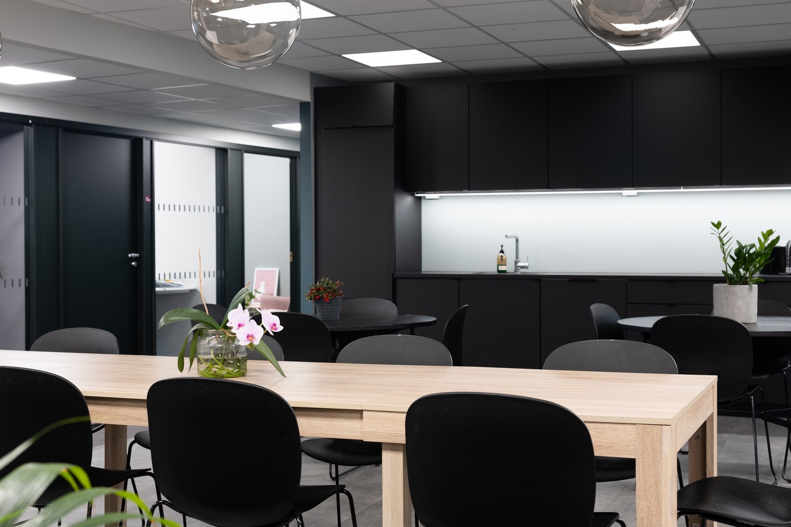 Kjøkken og felles lunsjområde Galleribilde