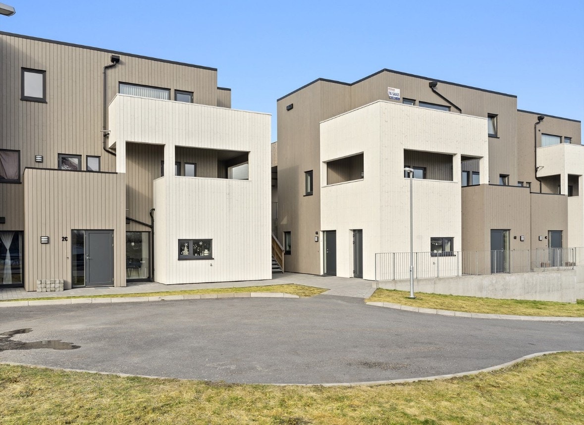 Med leie følger egen parkeringsplass i kjelleren. Galleribilde