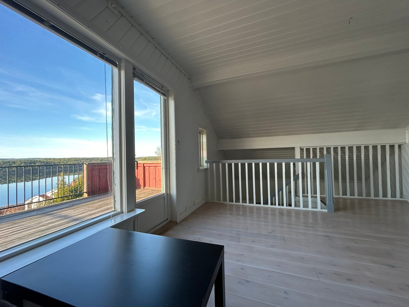 Tv-stue og terrasse i 2.etg Galleribilde