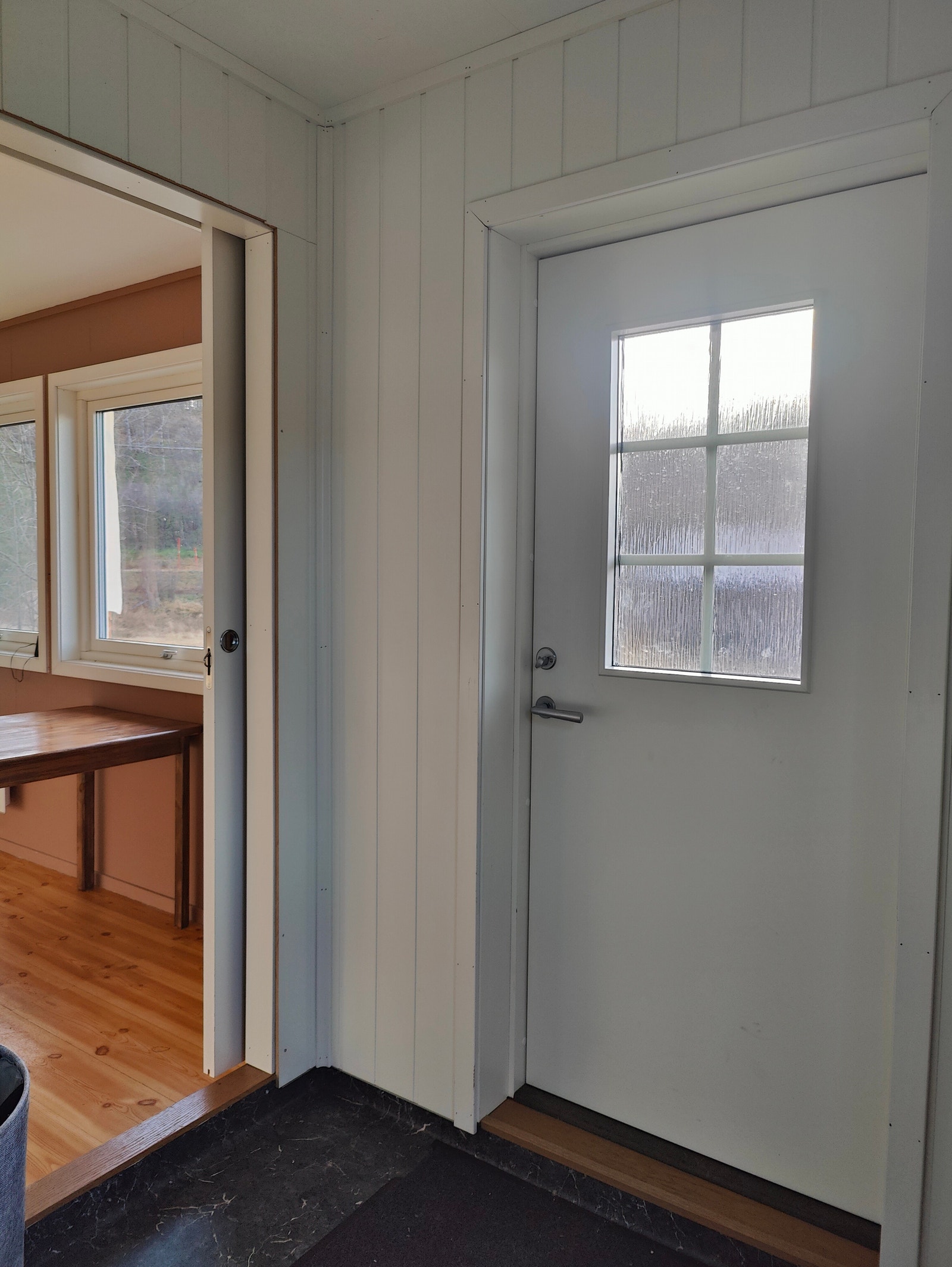 Vaskerom/inngang Galleribilde