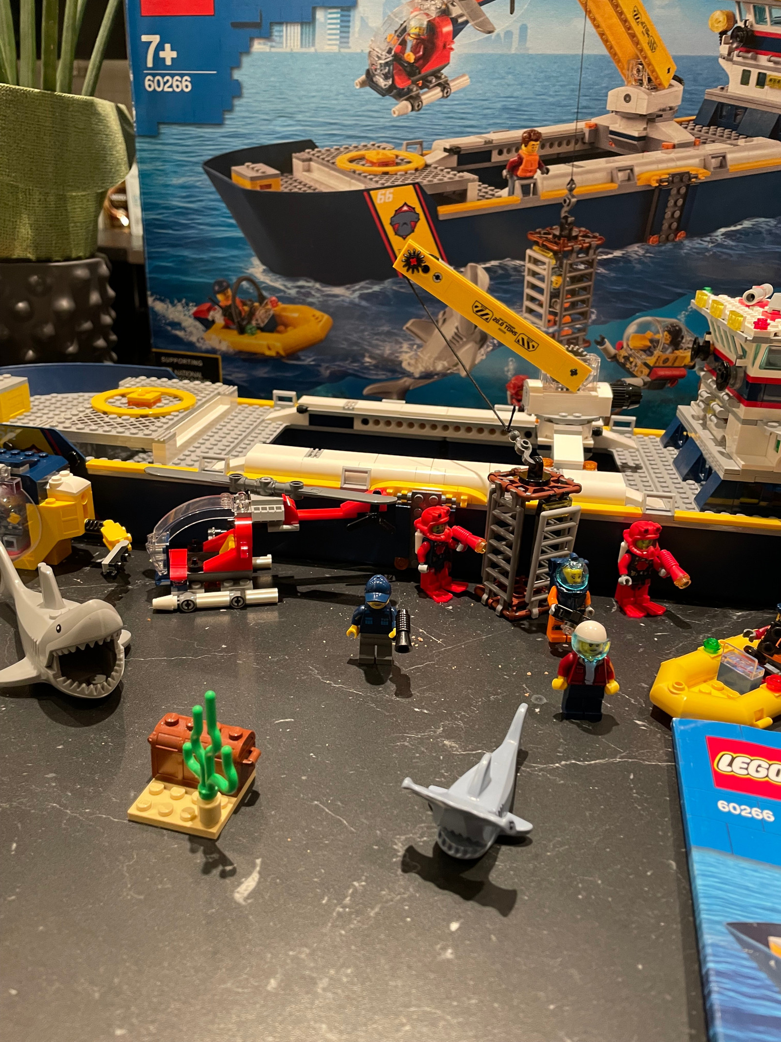 Lego 60266 bricklink shops