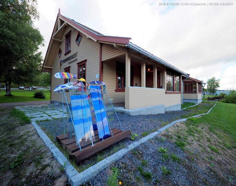 Fyrverkeriet kulturskole. Foto: Vestre Toten kommune / Petter Furuseth Galleribilde