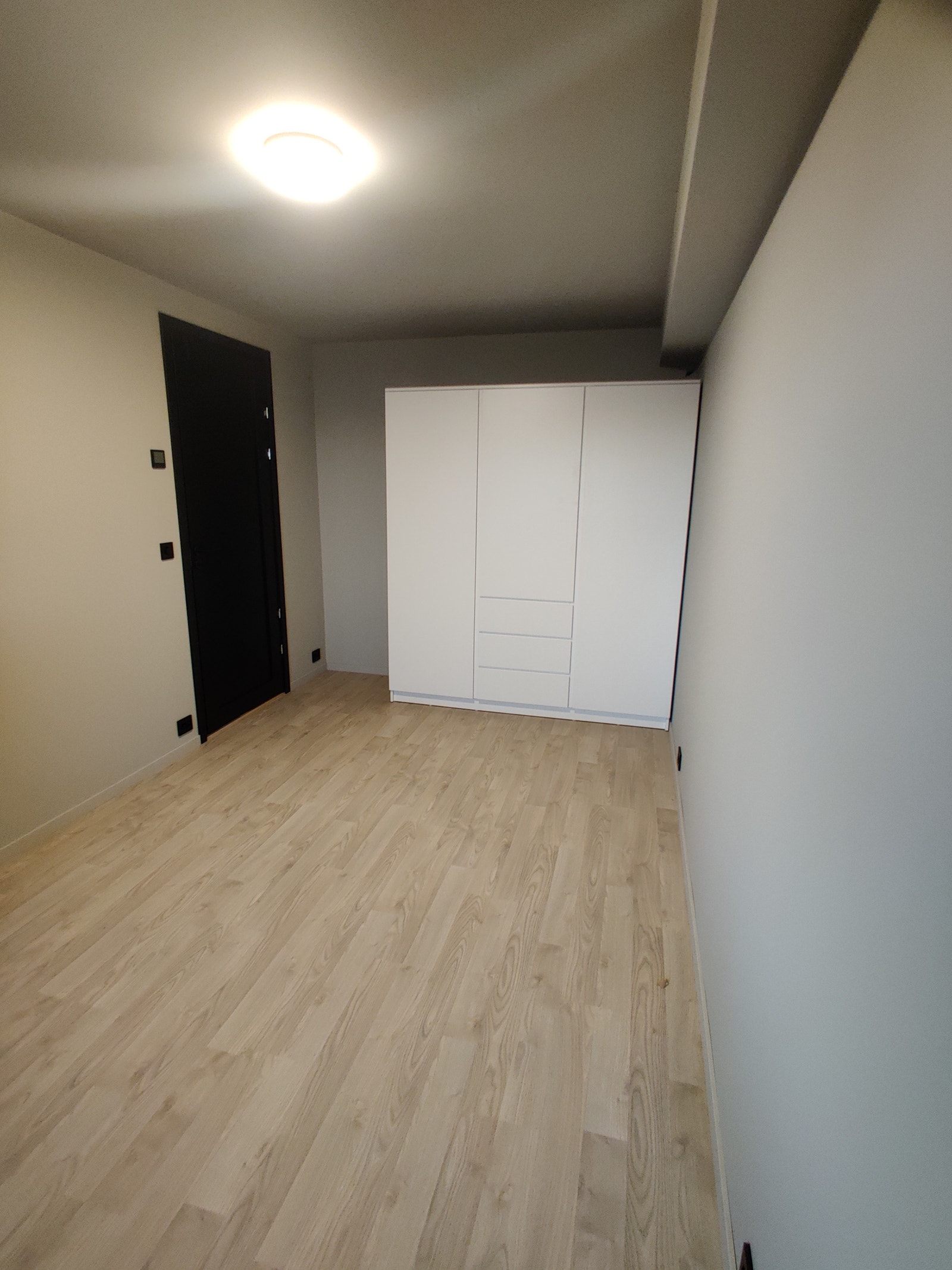 Soverom med god plass Galleribilde