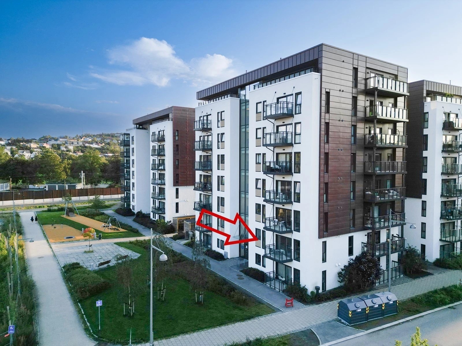 Leiligheten ligger i 2.etg med egen balkong Galleribilde