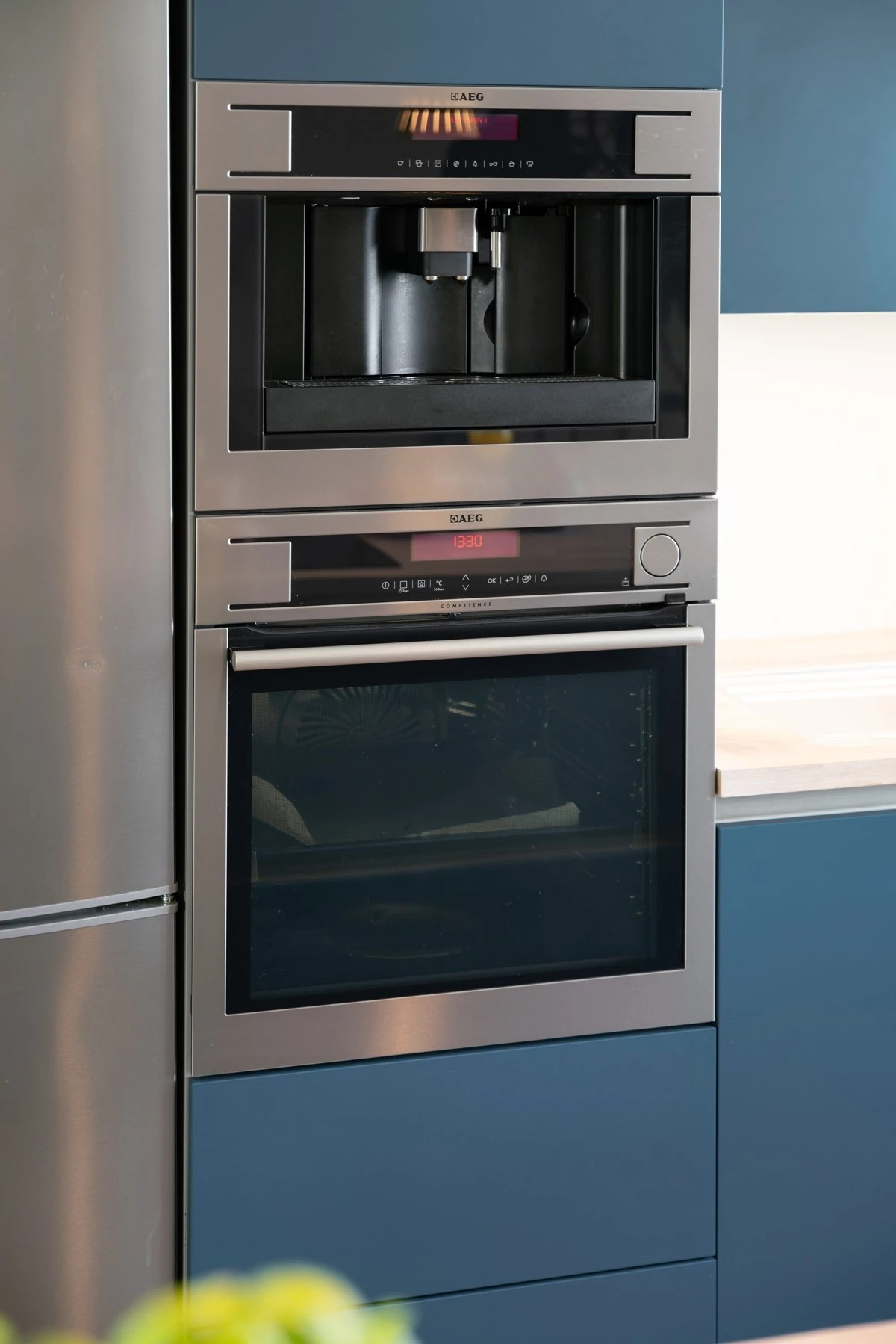 2.etasje: Integrerte AEG hvitevarer (Integrated AEG kitchen appliances) Galleribilde