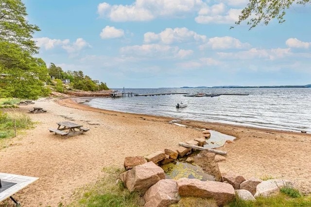 Tøffelavstand til Sandviken strand Galleribilde