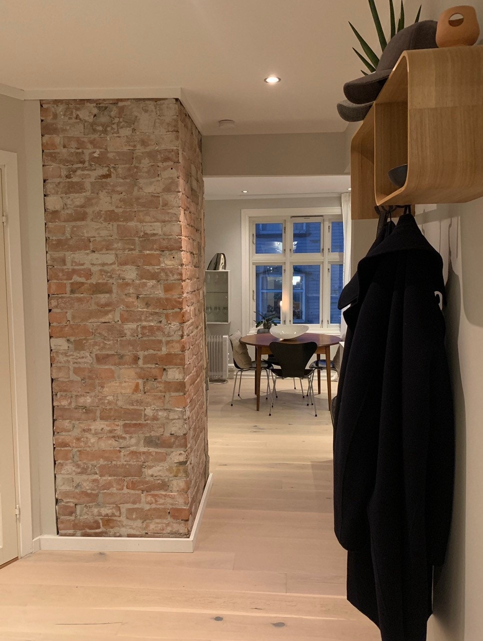 Gang. Soverom til venstre Galleribilde