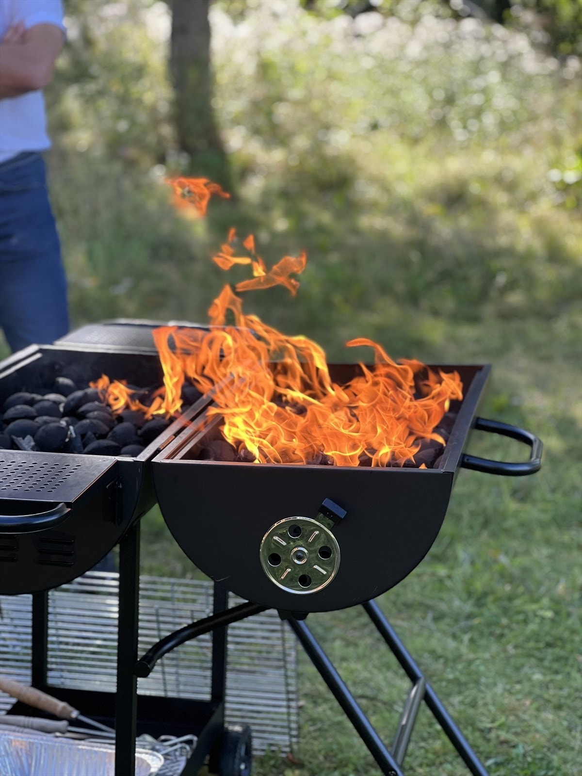 Ved bruk av Heime-appen vil dette bli et særdeles unikt og sosialt sted å bo! Hvor mye du vil delta er opp til deg! Her fra fjorårets grillfest på stranda! Les mer om dette i prospektet! Galleribilde