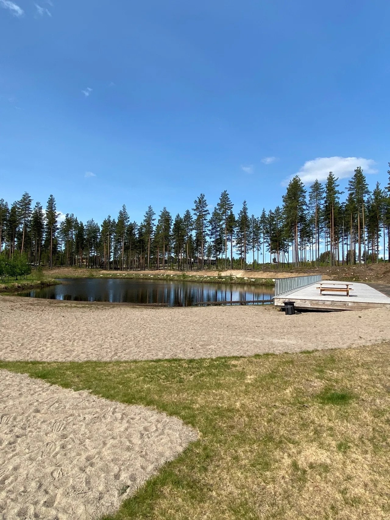 Liten fin badeplass sentralt på området Galleribilde