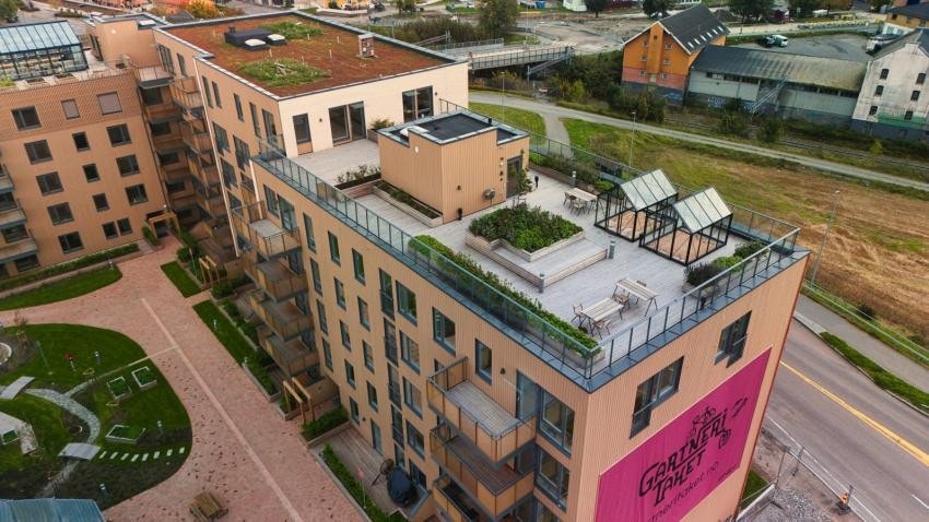 Felles takterrasse på toppen av Bygg C. Denne er felles for alle beboerne i Trinn 1. Galleribilde