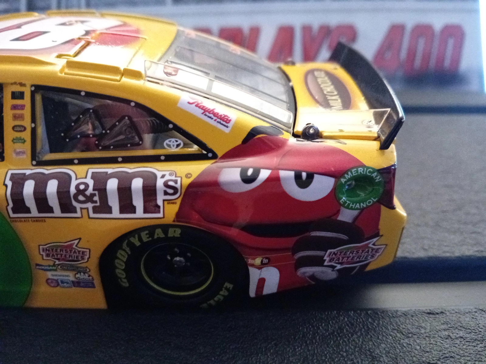 Interstate Batteries Kyle Busch Diecast Interstate Batteries 18 Nascar