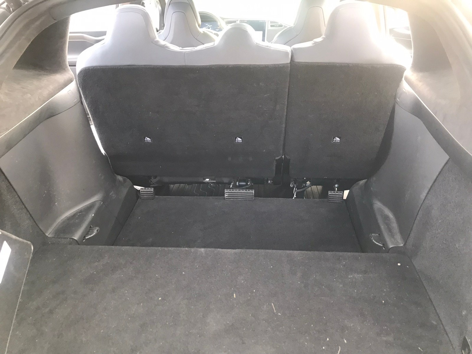 Tesla Model X 17