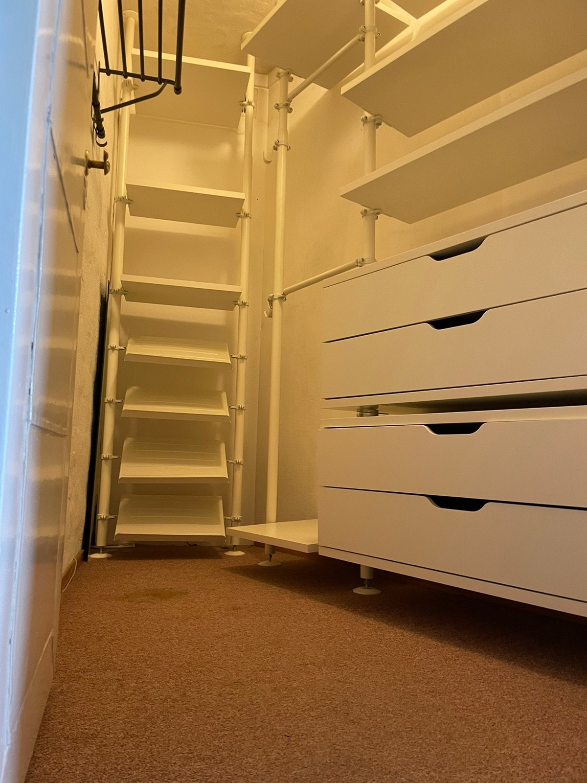 Walk-in garderobe Galleribilde