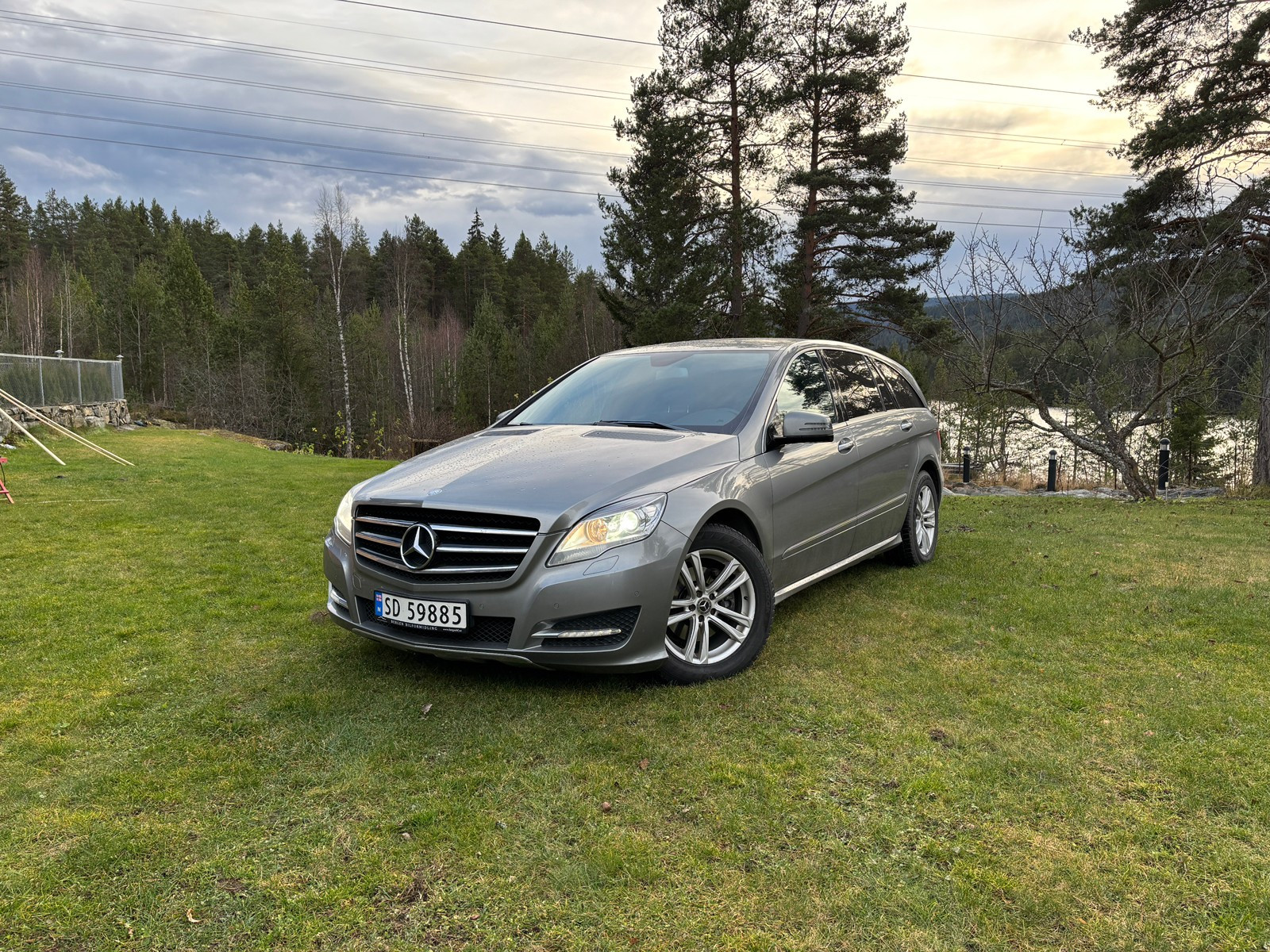 Mercedes-Benz R-Klasse R 350 CDI 3.0-265 D 4MATIC