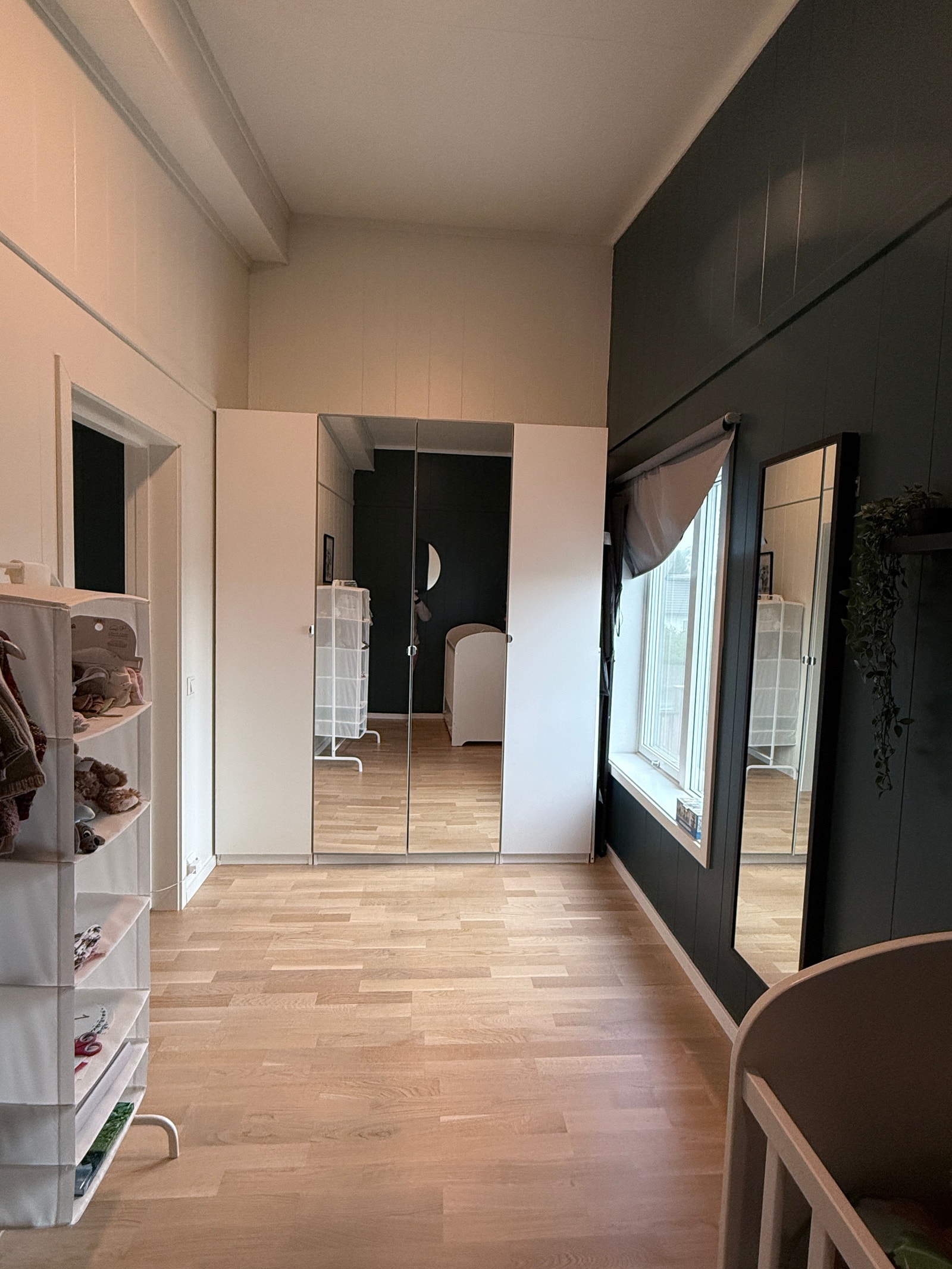 Soverom oppe Galleribilde