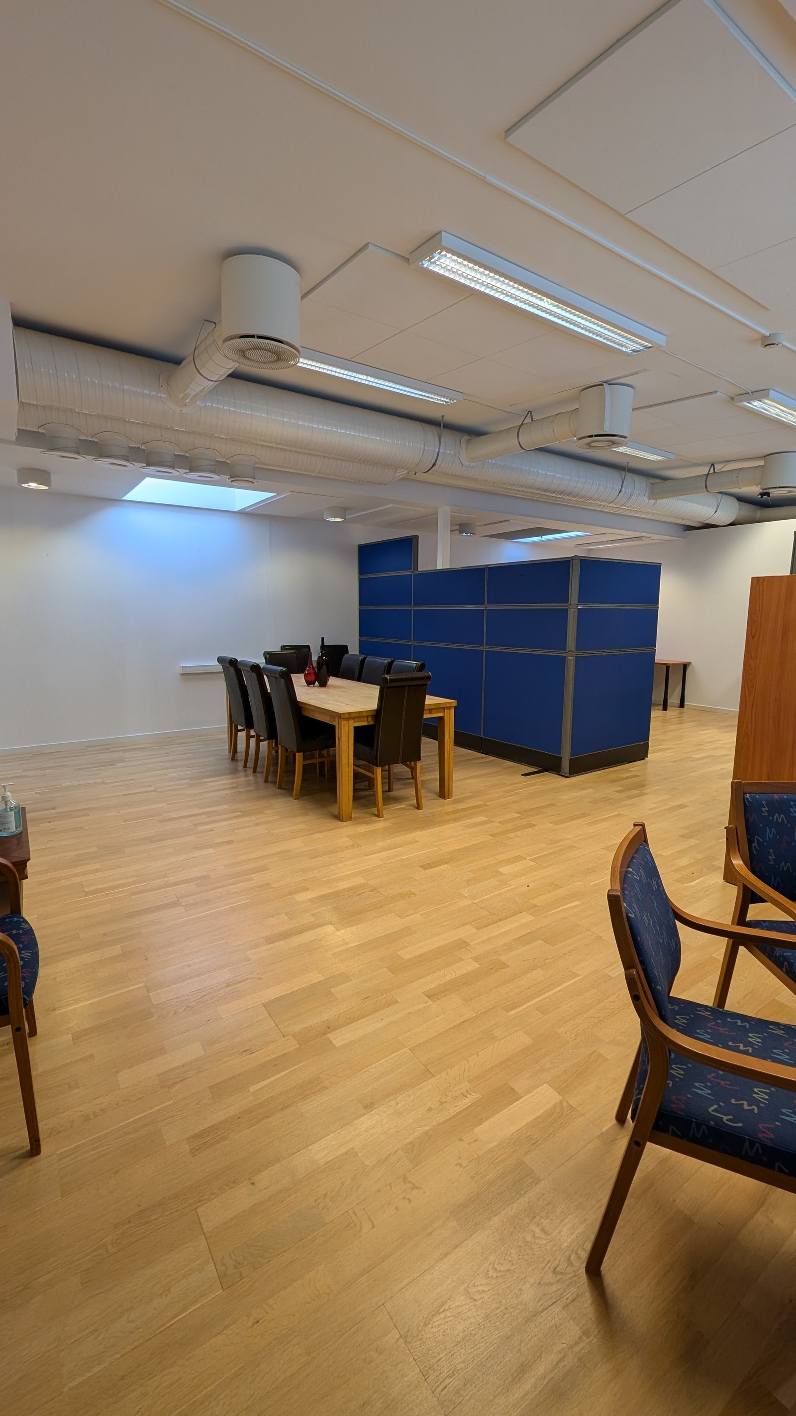 Åpent kontorlandskap. Galleribilde