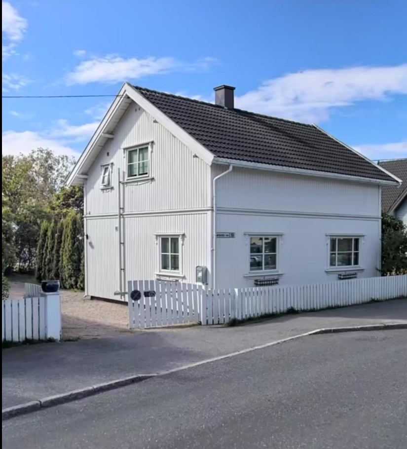 Hoved inngangen. Galleribilde