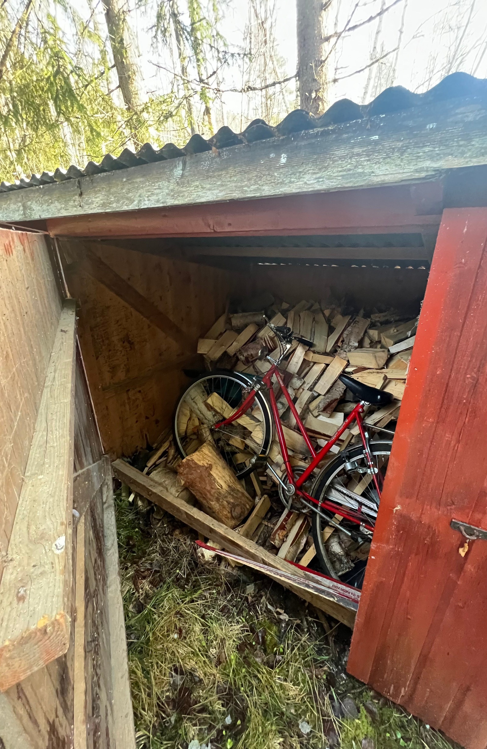 Utstyr og vedbod Galleribilde