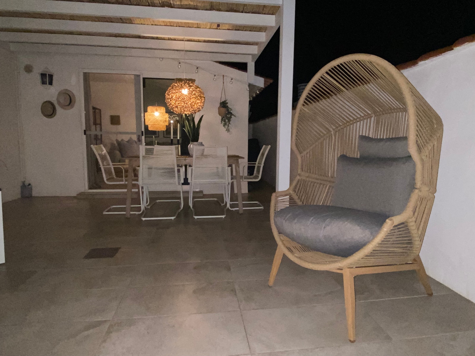 Kveldsstemning uteplass 1 etg. Galleribilde