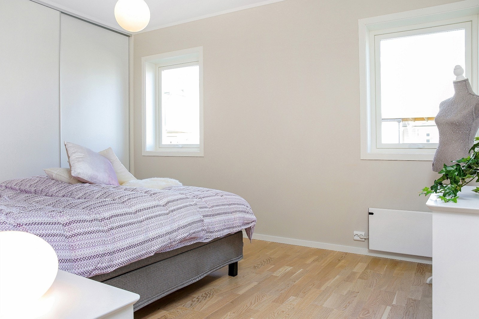 Det største soverommet med dobbeltseng Galleribilde