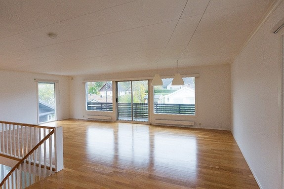 Stue umøblert Galleribilde