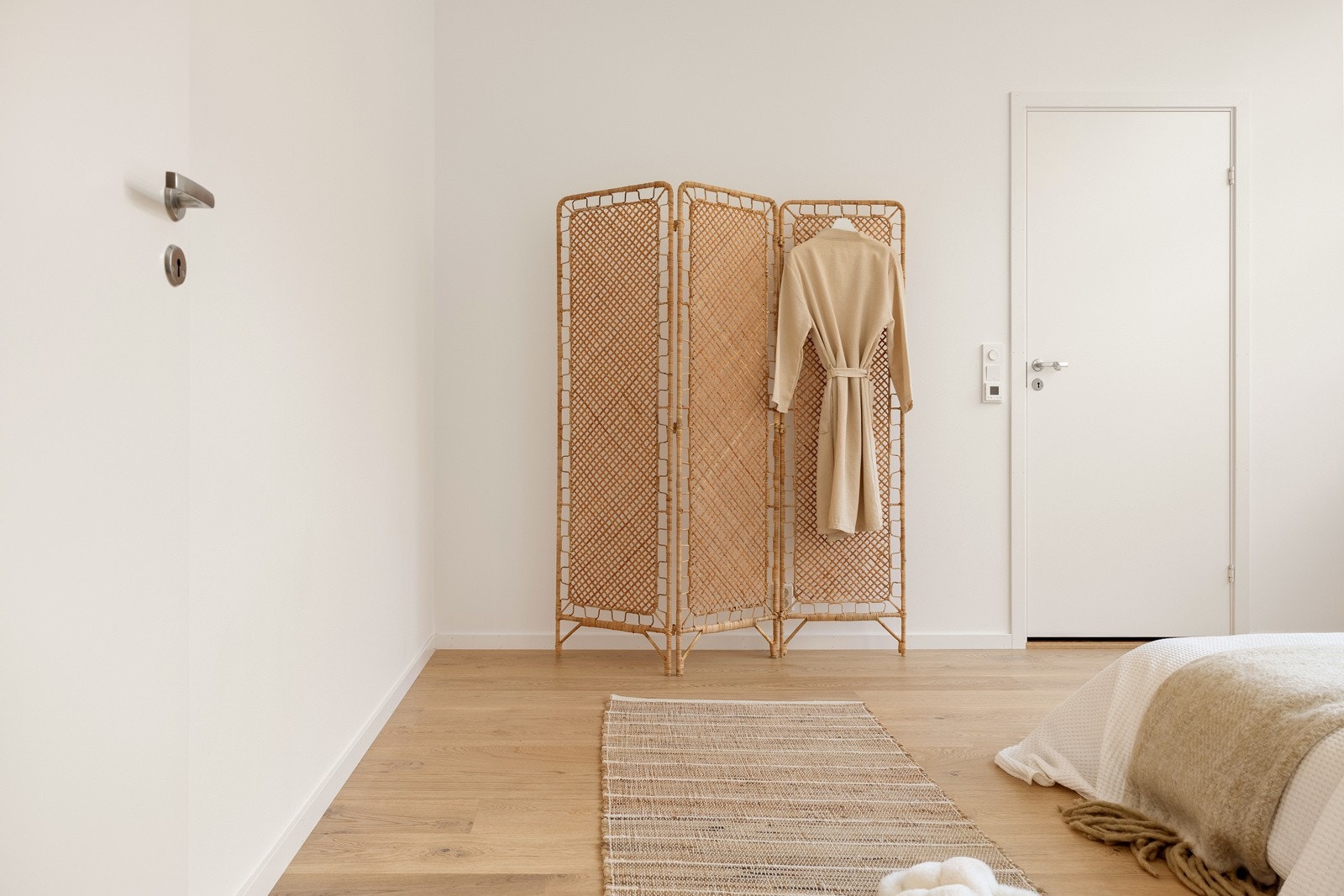 Det er også god plass til garderobeinnredning. Galleribilde